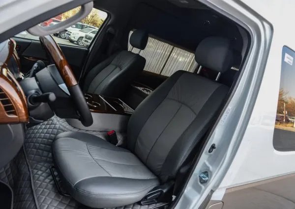 丰田HIACE怎么样?值得买吗?