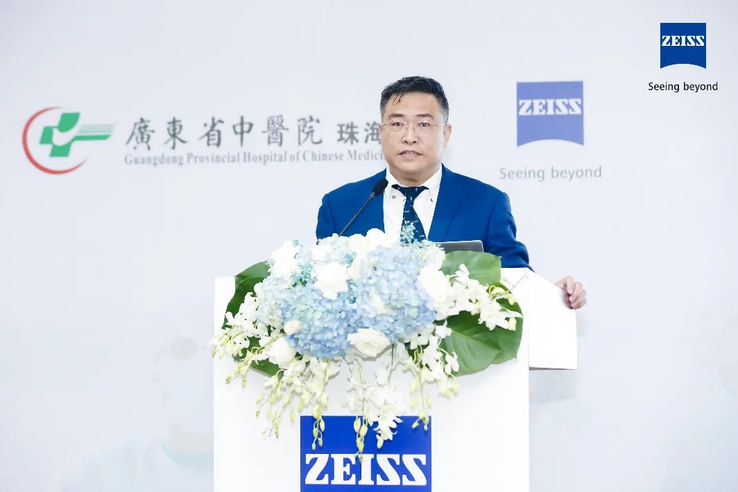 广东省中医院珠海医院迎来手术新“神器” 3D眼镜配合4K屏幕让手术更安全、高效