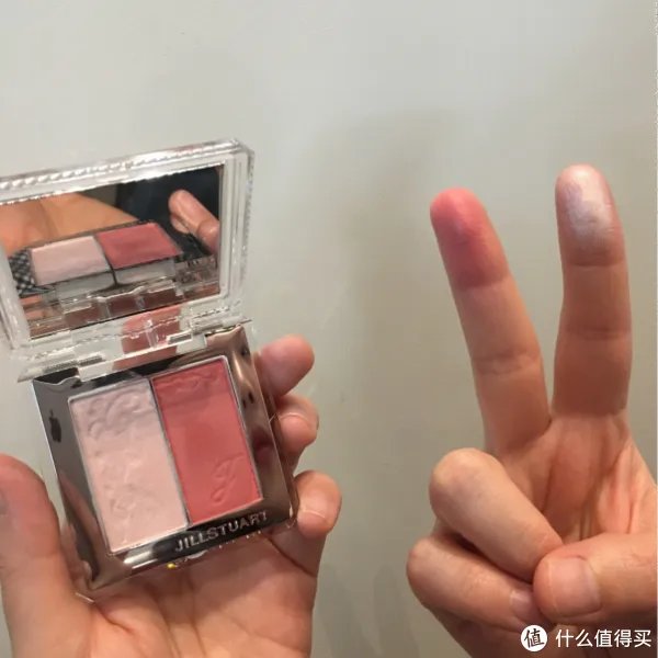 腮红怎么打才好看 掌握5个要点好看腮红轻松搞定