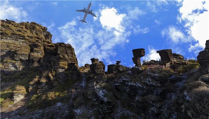 梵净山在贵州哪里 梵净山在贵州省哪个市