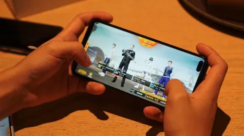 华为nova6 5G怎么样？一整天重度使用告诉你