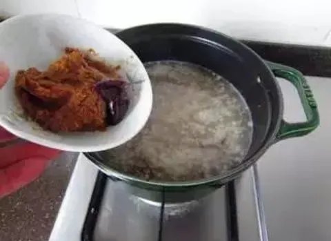 韩国大酱汤的做法是怎样的？