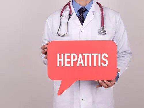 全国爱牙日:德伦口腔为粤西贫困小学捐爱心物资