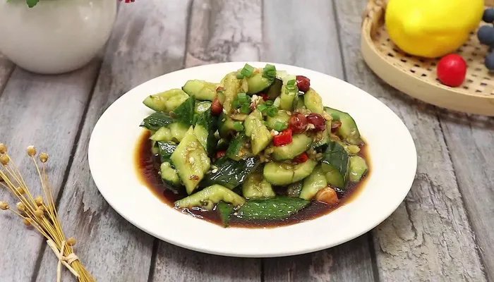 最简单凉拌黄瓜的做法 怎么做凉拌黄瓜