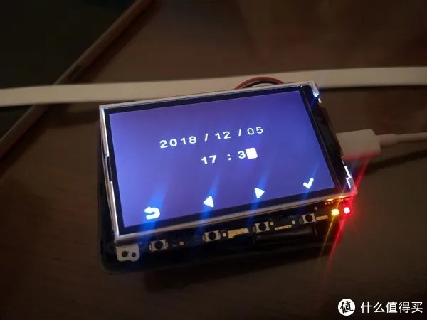 小蚁行车记录仪复活记(简单拆解+换电池)