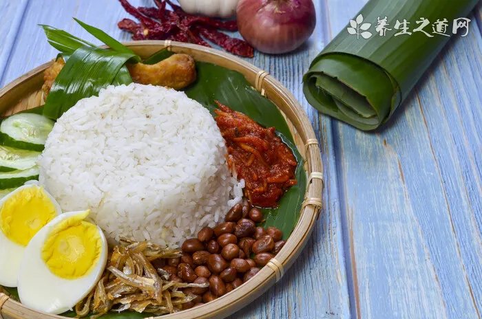 红牛是哪个国家的,它是由泰籍华人许书标创立的