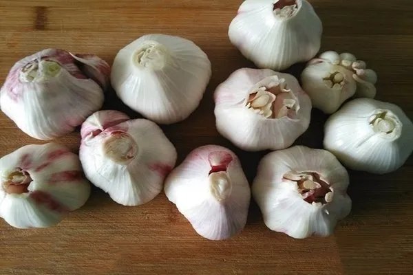 糖醋泡蒜的正确做法