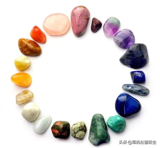 什么是半宝石？