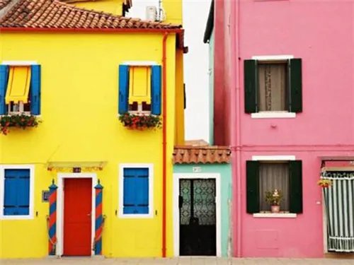 外墙涂料包工包料价格贵吗  4种外墙涂料价格分析