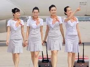 山东航空公司杨佳文