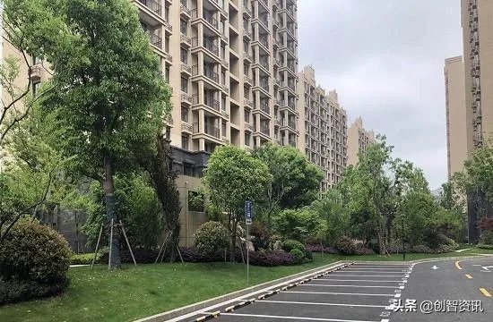 为什么上海二手房价格火爆？