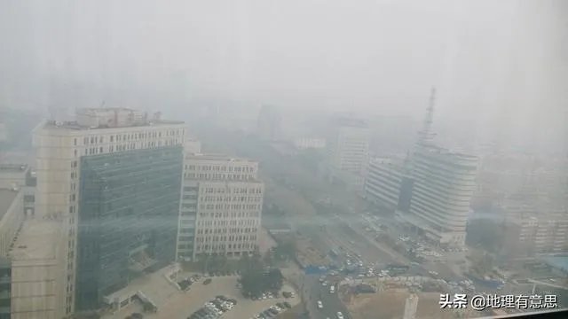 长春雾霾产生的原因是什么？