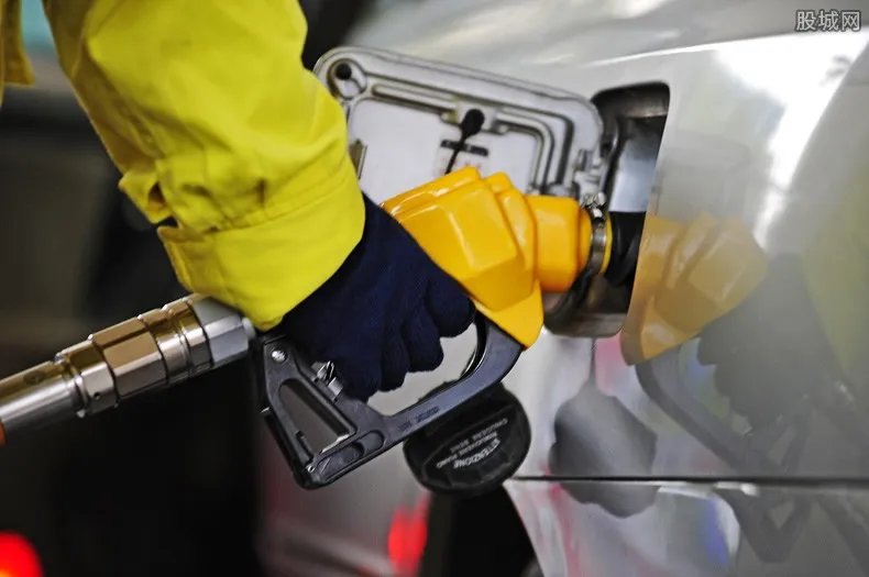92号汽油价格 今日最新多少钱一升？