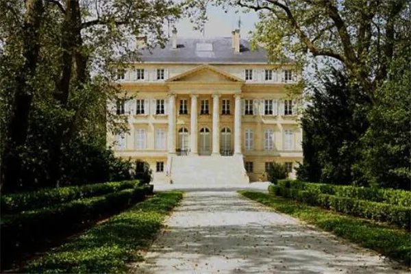 波尔多有哪些顶级的酒庄?波尔多酒庄排名