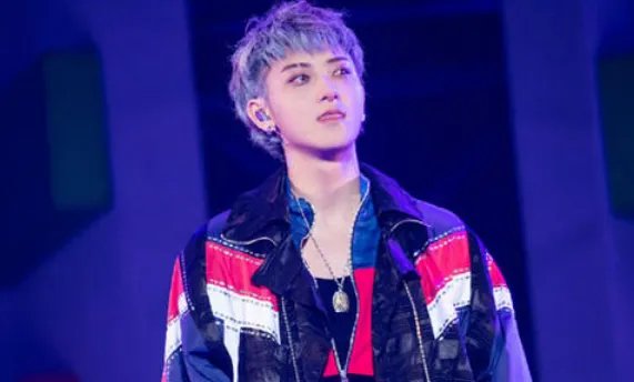 关于黄子韬的女朋友