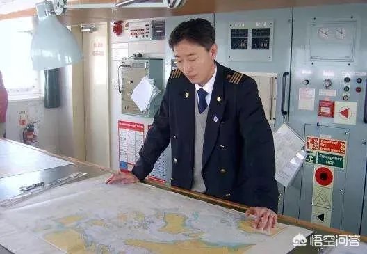 你们了解引航员这个职业吗?据说全国只有三千多人,比飞行员还少?