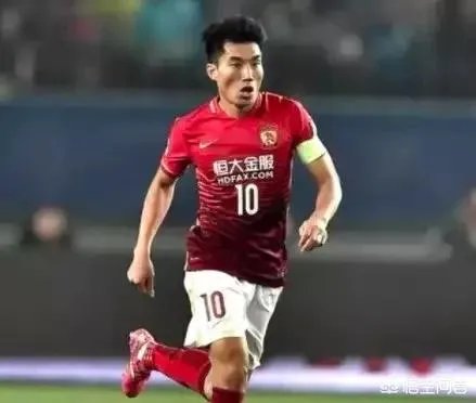 恒大38岁老将郑智送出世界级妙传,就连央视解说也被征服感叹!你怎么看?