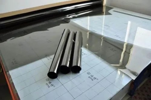 玻璃贴膜怎么贴 贴玻璃膜有哪些技巧