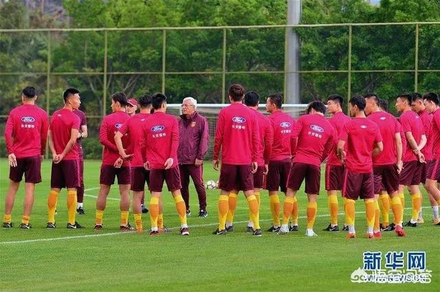 中国国足首发名单