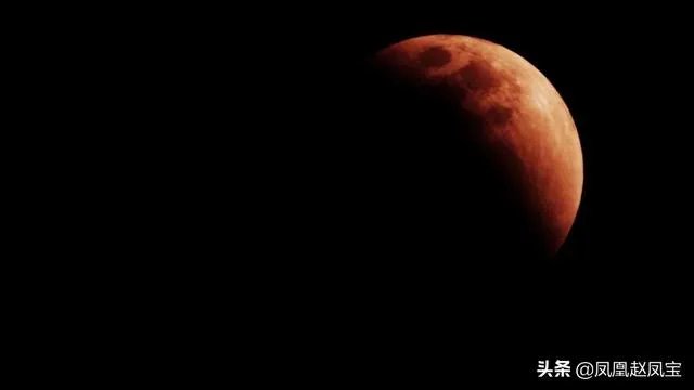 你曾拍过或者见过的最美的月亮是什么样的?