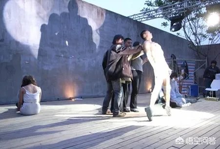 西安女子精神异常失踪18年好心人收留当女儿养16年