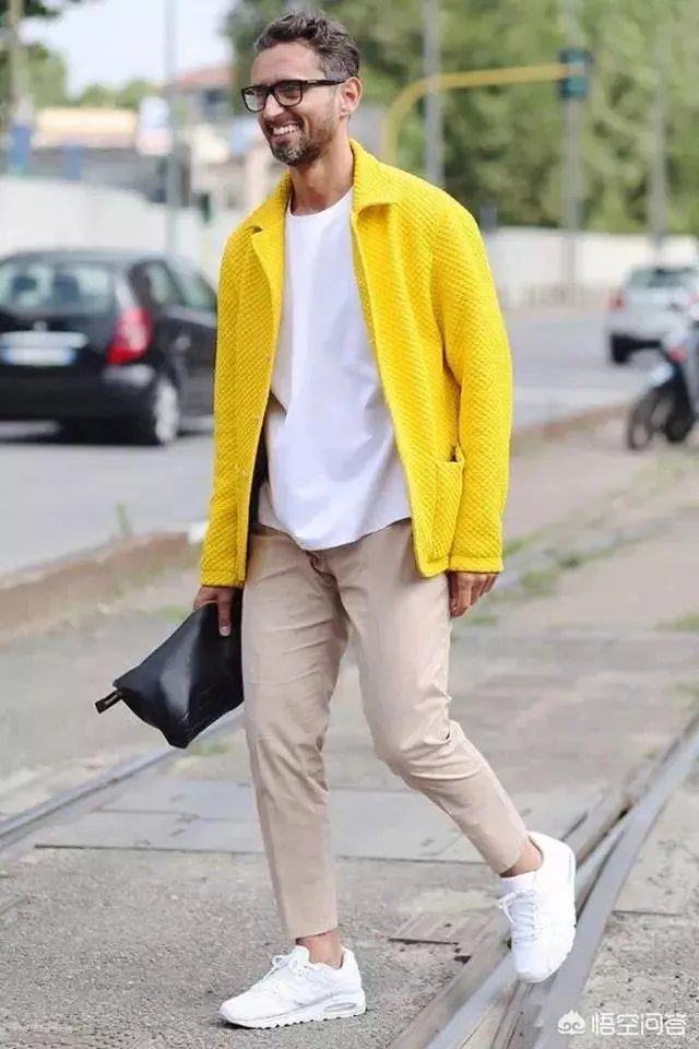 卡其裤怎么搭配技巧全解析?