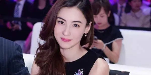 张柏芝第三胎和谁生的?