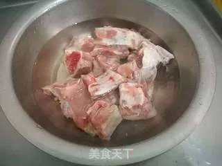 番茄萝卜炖排骨