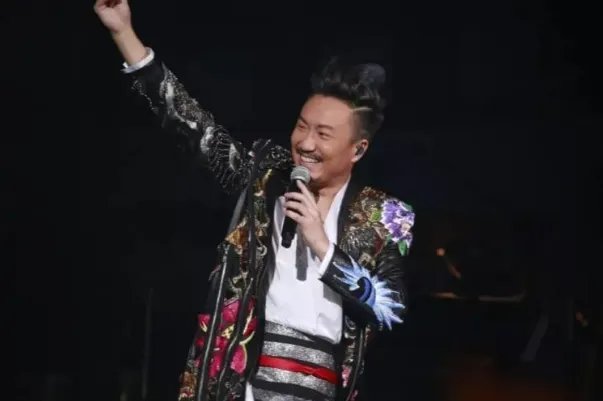 郑中基十大经典歌曲排行榜：《无赖》上榜，第七满满回忆