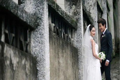 厦门婚纱摄影团购的猫腻 选对摄影机构很重要