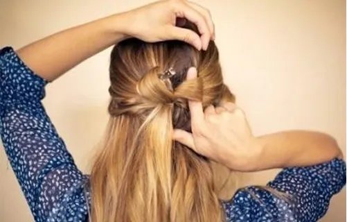 怎么扎蝴蝶结发型、