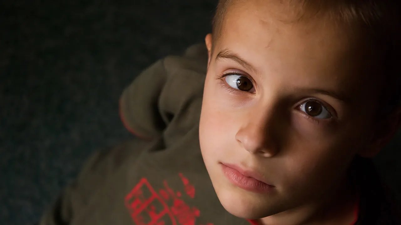 斗鸡眼能治好吗