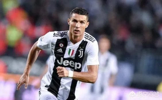 被球迷挑衅叫梅西,C罗摸裆回应,他会被追加处罚吗?