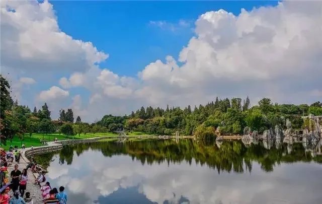 昆明，你就是个P！