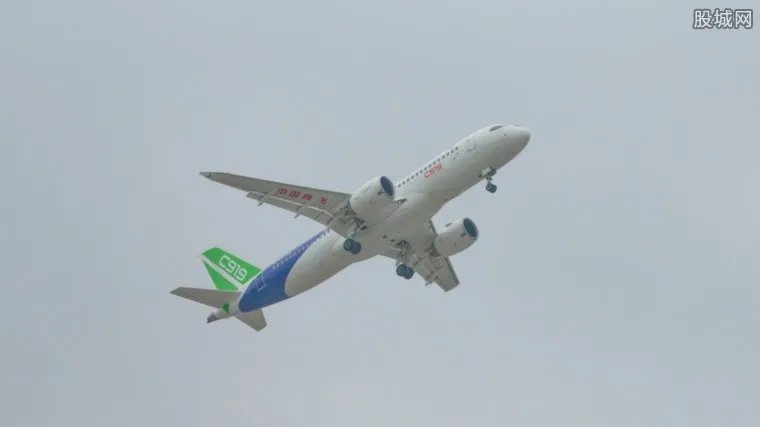 旅客遭航班甩客 乘坐飞机要注意什么