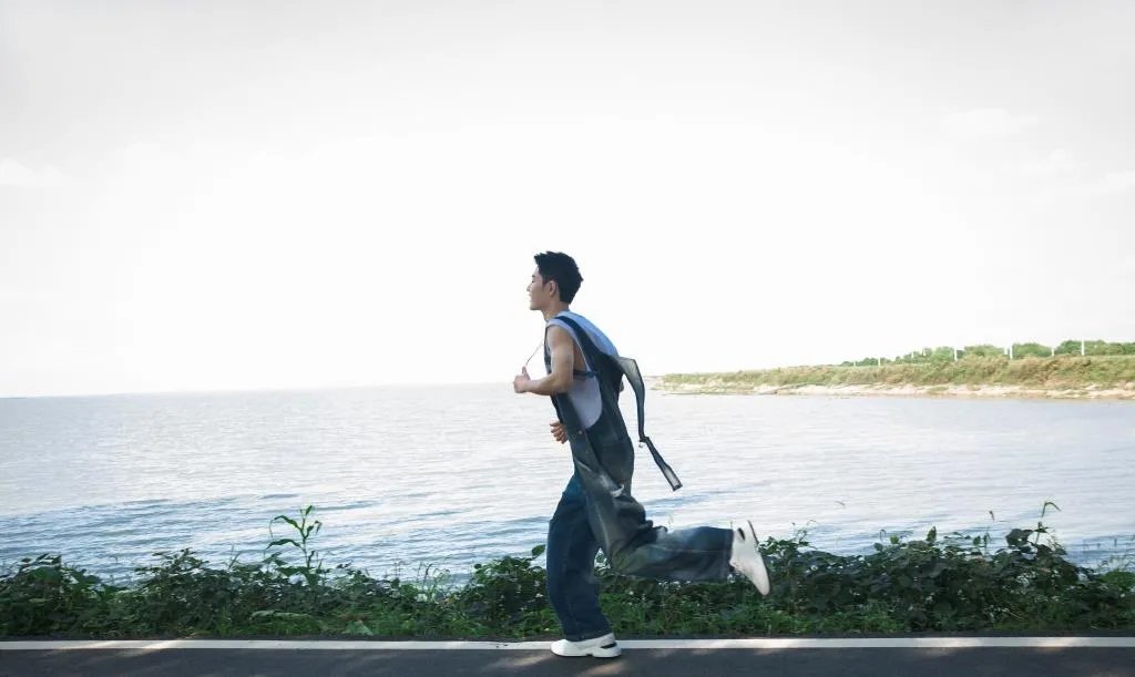 赵露思事件之后,网友众嘲、于正发图内涵,本人现状如何?