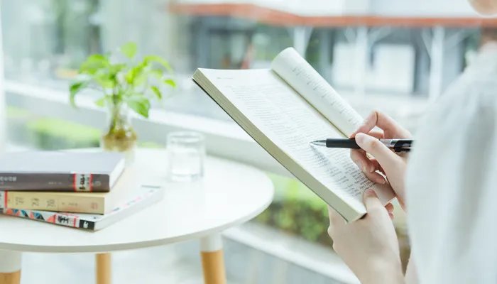 叶公好龙的意思