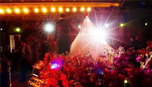 梦幻婚礼图片欣赏 如何布置梦幻婚礼