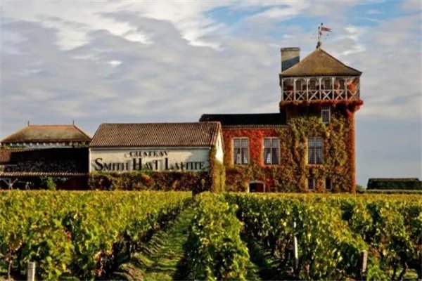 波尔多有哪些顶级的酒庄?波尔多酒庄排名