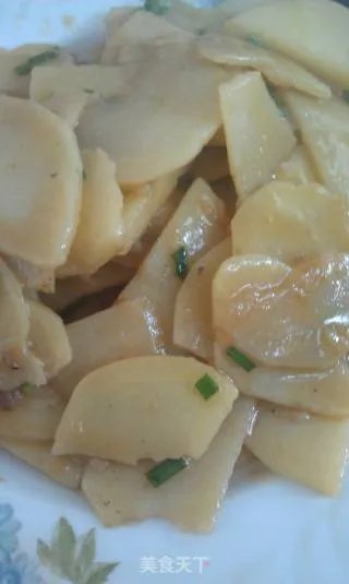 红烧土豆片