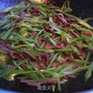 青椒炒牛肉