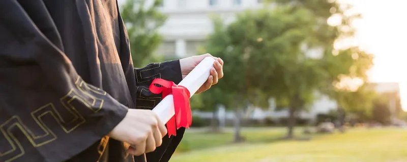 应届毕业生是什么意思 应届毕业生的意思