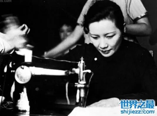 宋美龄年轻时照片曝光，民国第一夫人的风采 
