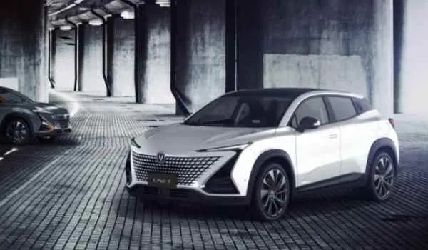 长安cs75什么时间上市的,长安cs75哪年上市时间