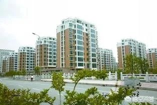 为什么最近芜湖有人急着售卖二手房？