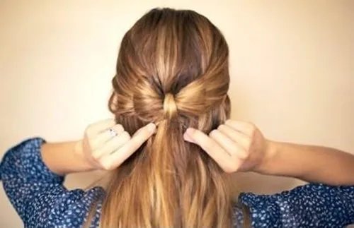 怎么扎蝴蝶结发型、