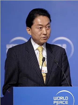 日本前首相为什么在施工现场静坐抗议？