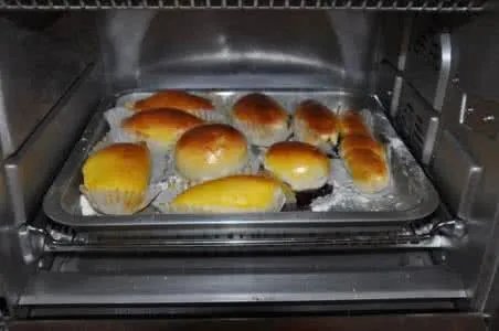 用烤箱做面包可以吗 简单的烤箱面包制作方法