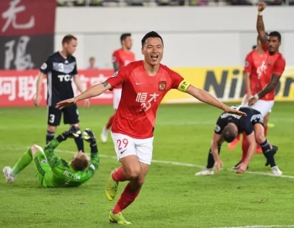 郜林发文告别恒大 十年珍贵记忆,这次真的说再见了