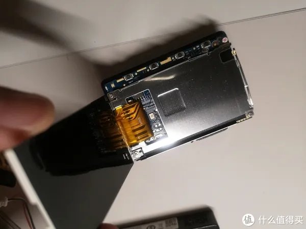 小蚁行车记录仪复活记(简单拆解+换电池)